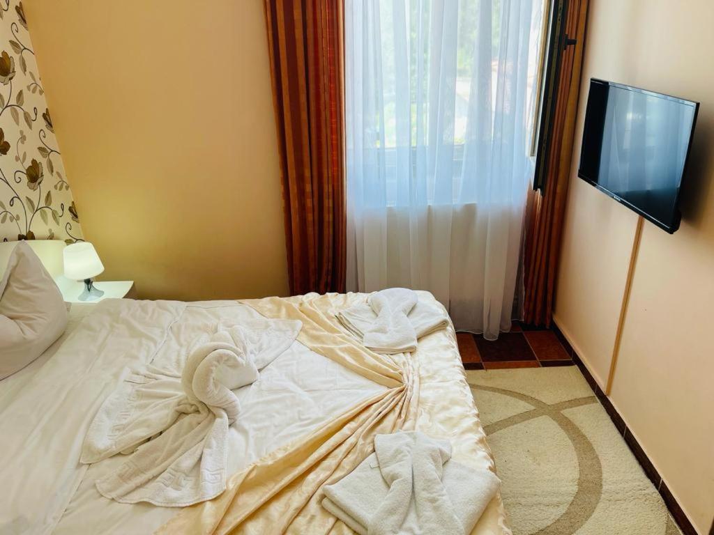 נפטון Hotel Turist מראה חיצוני תמונה