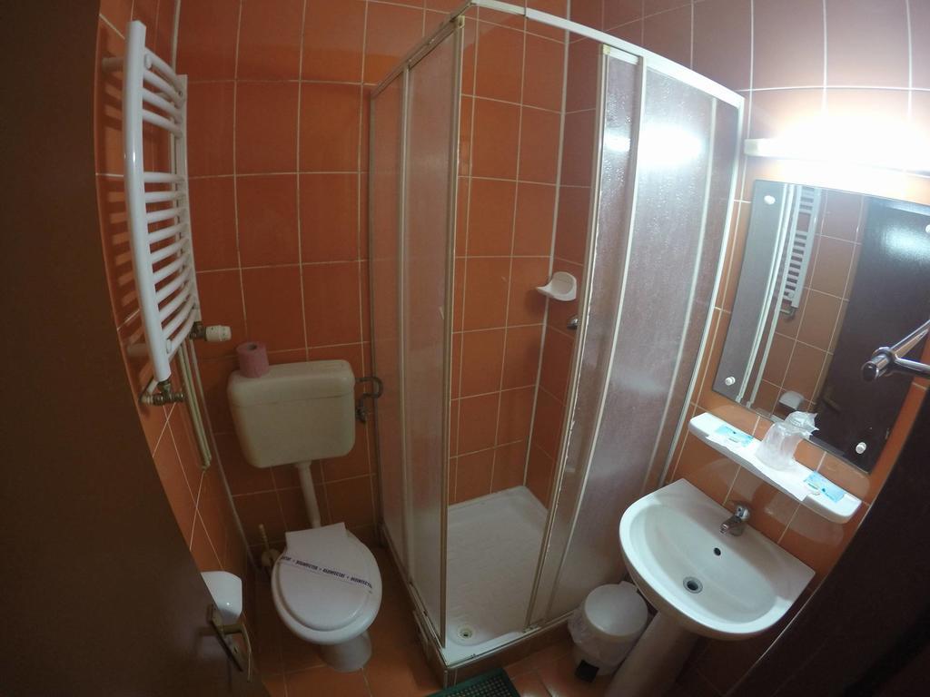 נפטון Hotel Turist מראה חיצוני תמונה